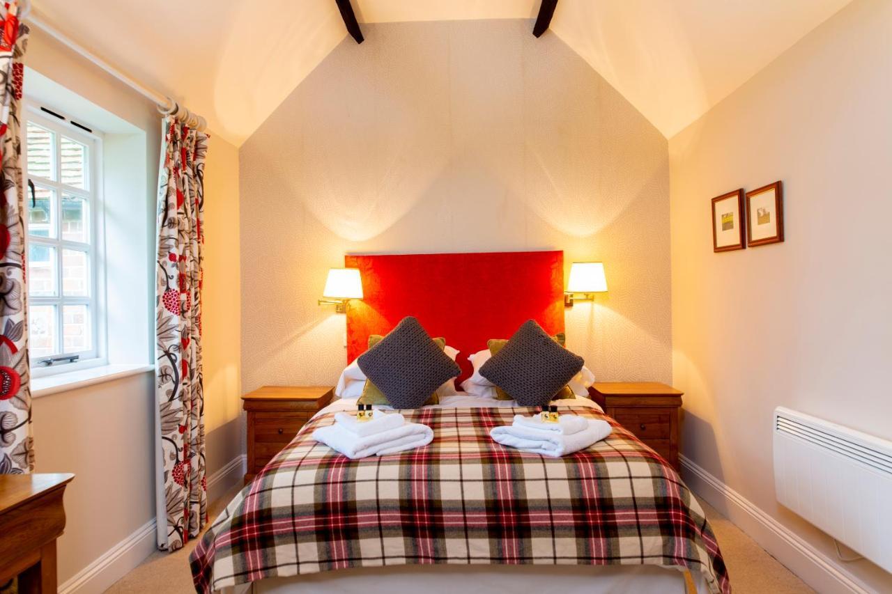 The White Hart Inn Newbury  Oda fotoğraf